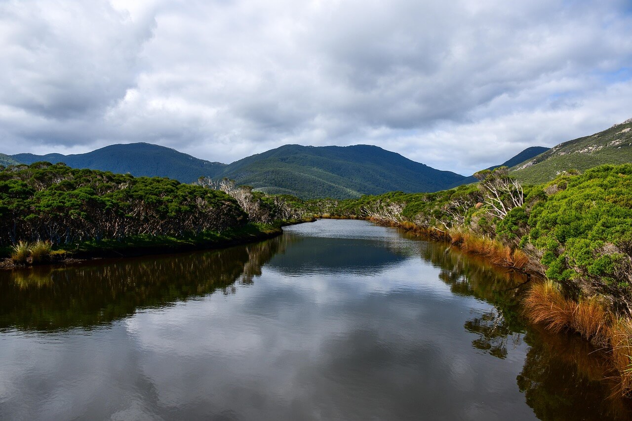 cobungra river australia 4